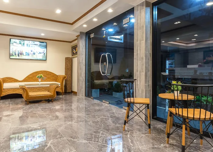 Hostel Suthep &