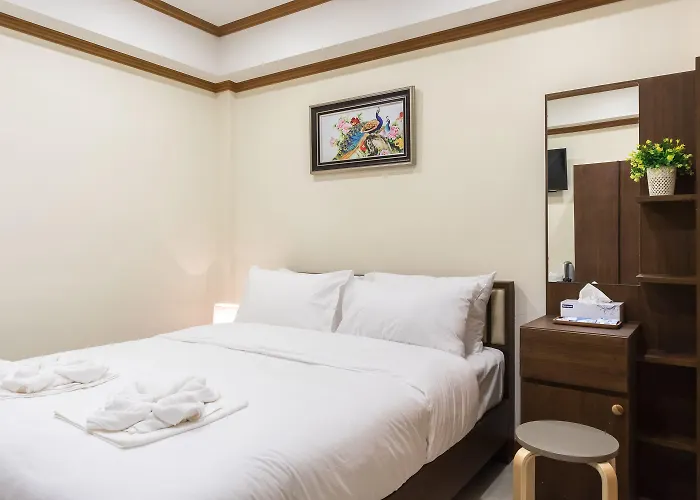 Hostel Suthep &