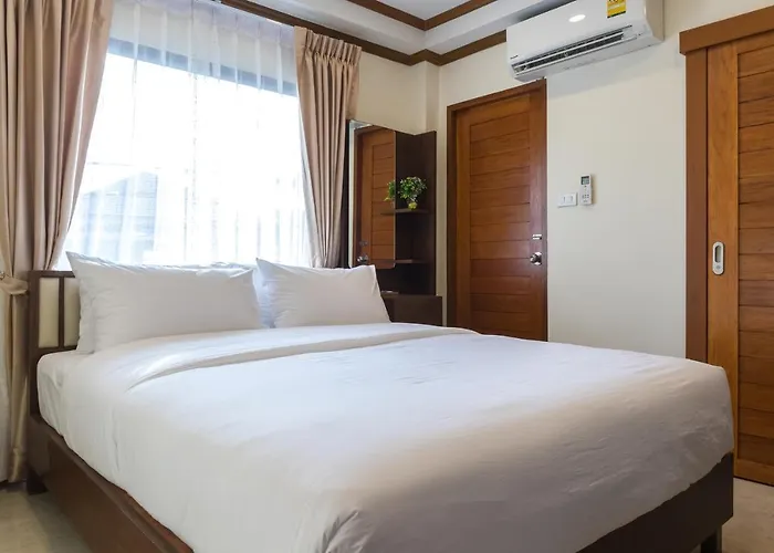 Hostel Suthep & *
